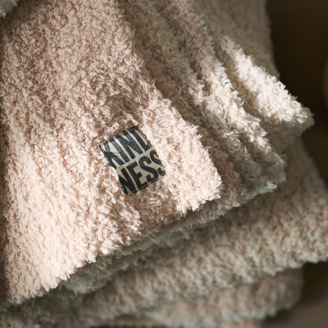 Throw Blanket - Rose Cloud thumbnail