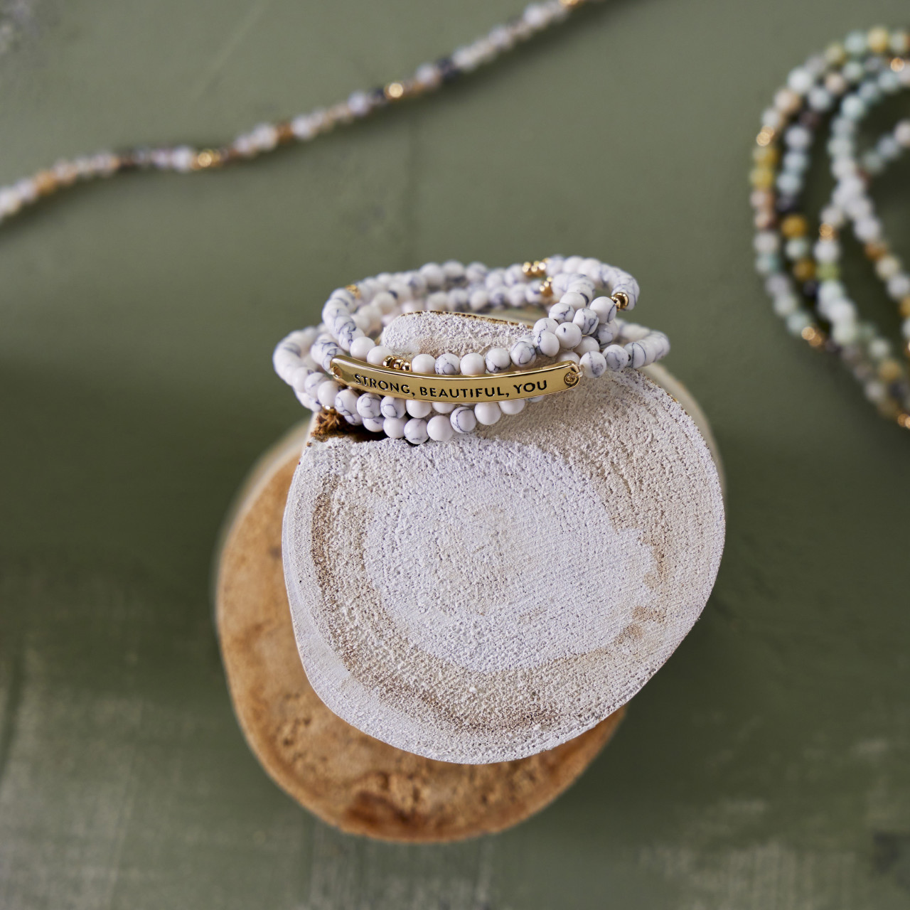 Necklace/Bracelet - White thumbnail