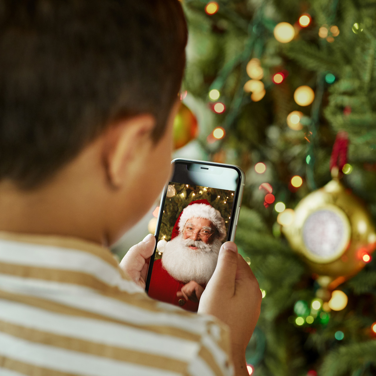 Santa's Kindness Interactive Ornament and Journal Set thumbnail