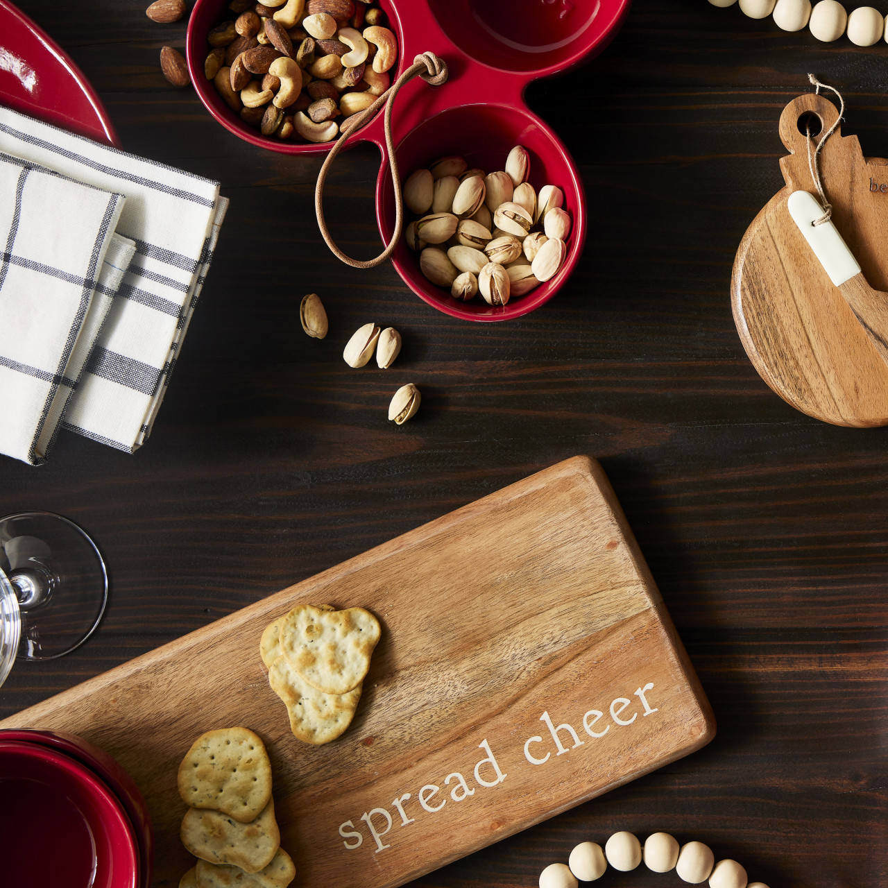 Red Lotta Delish Tri-Bowl thumbnail