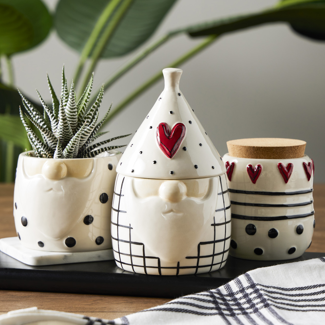 Gnome Planter - Black Dots thumbnail