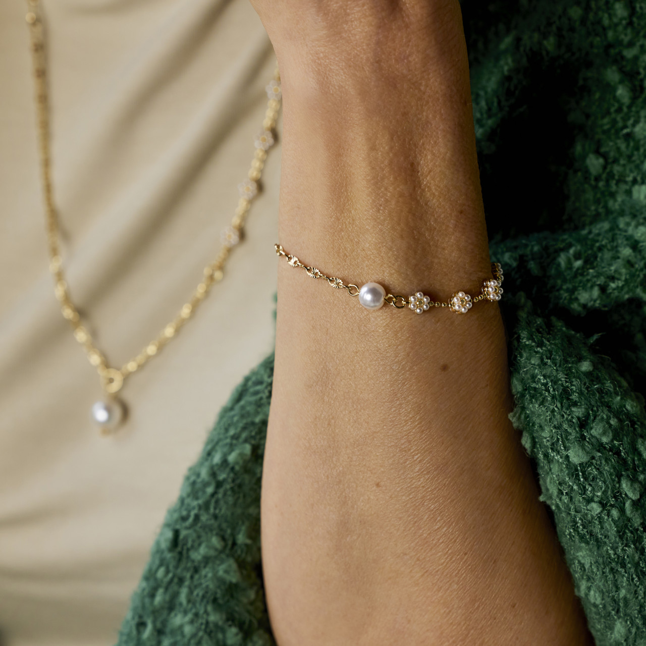 Marvelously Made Bracelet - Gold thumbnail