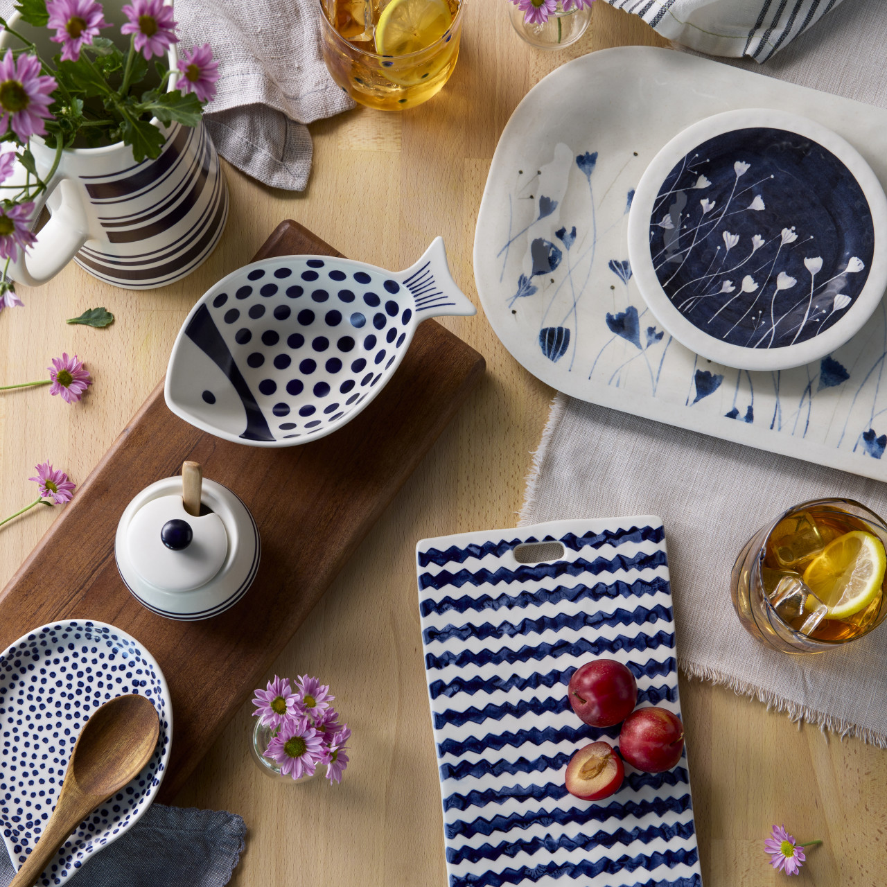 Blue and White Zig Zag Stripe Ceramic Hand Painted Cutting Board thumbnail