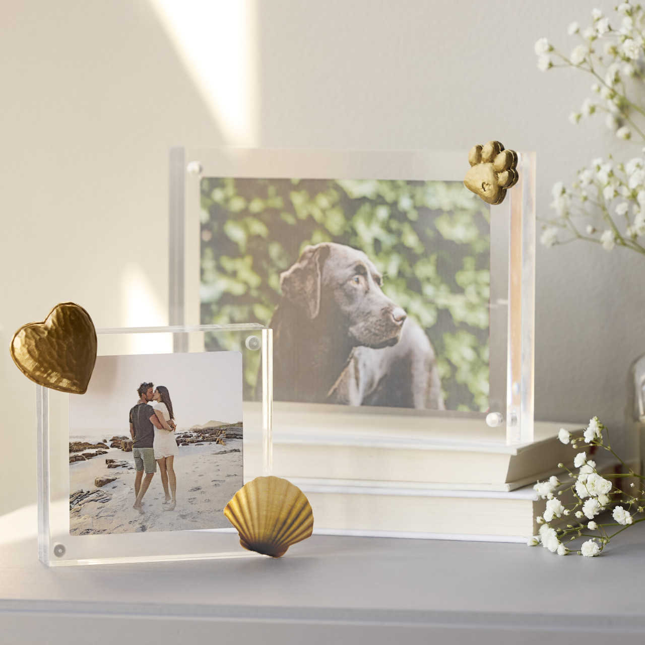 Acrylic Magnetic Frame - 4in thumbnail