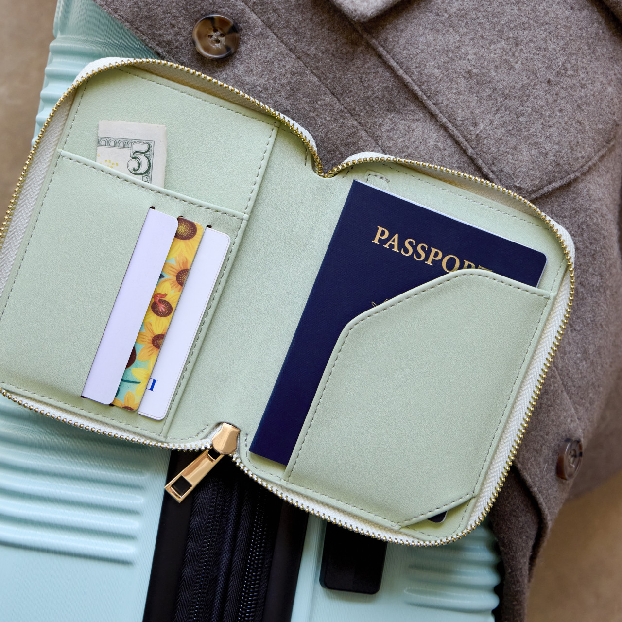 Sage Passport RFID Wallet - 4x6in thumbnail