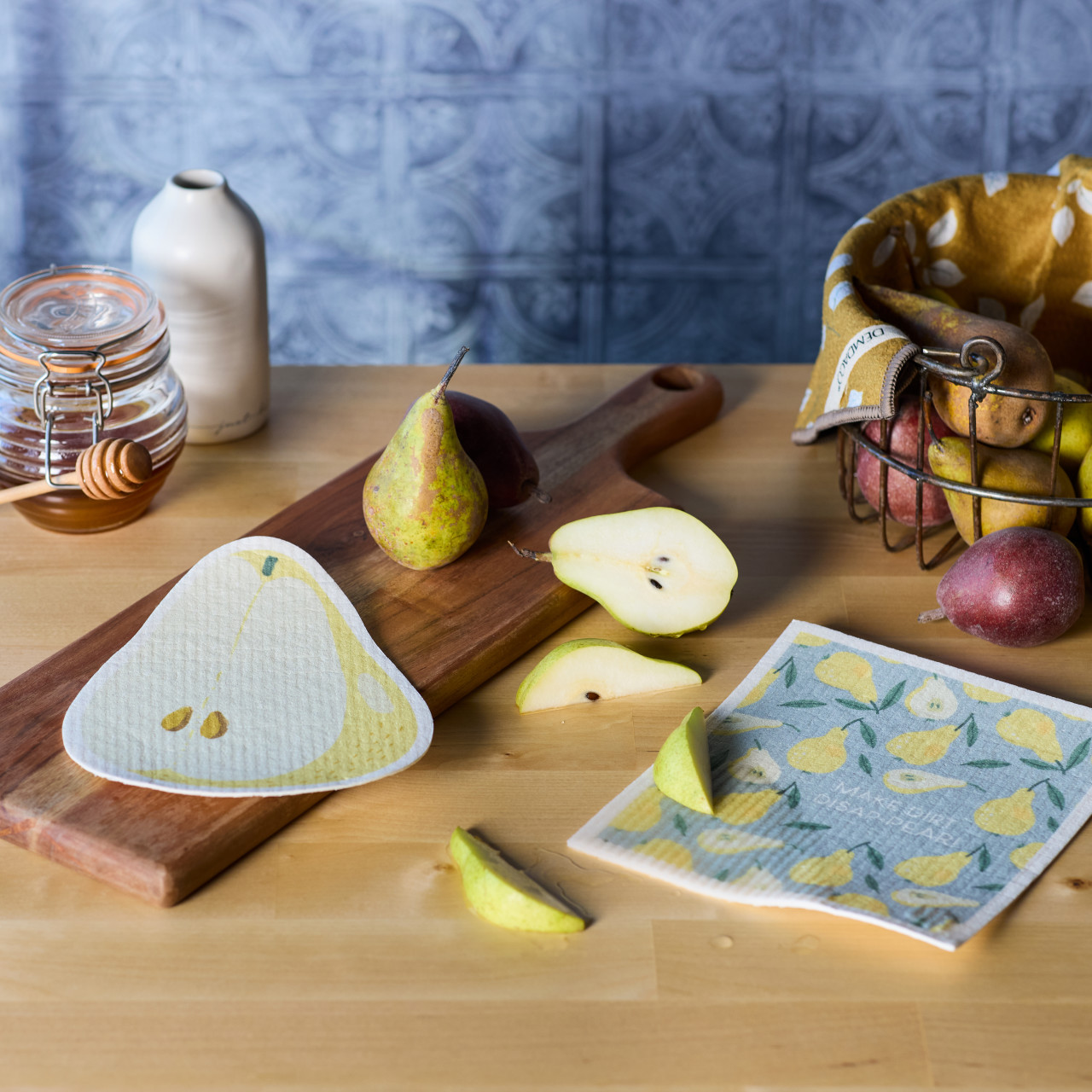 Pear Shaped Biodegradable Dish Cloths Set of 2 thumbnail