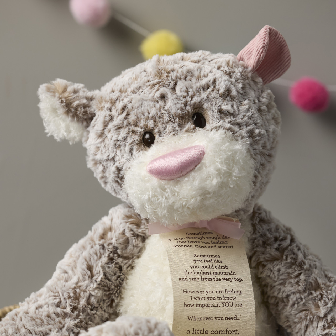Pink Giving Bear 12in thumbnail
