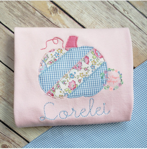 Quilted pumpkin zig zag applique