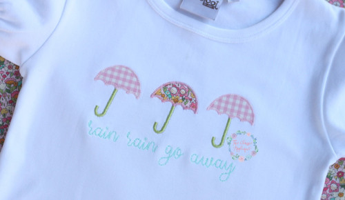 Umbrella trio zig zag applique Umbrella trio zig zag applique