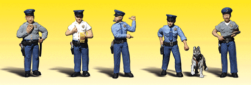 Scenic Accents(R) Figures -- Policemen