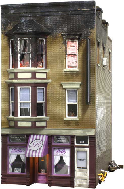 Betty's Burning Building - Built & Ready Landmark Structures(R) -- Assembled & Lighted - 2 31/32 x 4 5/16'  7.54 x 10.9 cm