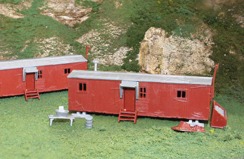 Railroad Work Sheds -- Kit - 4-7/8 x 1-1/4 x 1-1/4&quot;  12.4 x 3.2 x 3.2cm pkg(2)