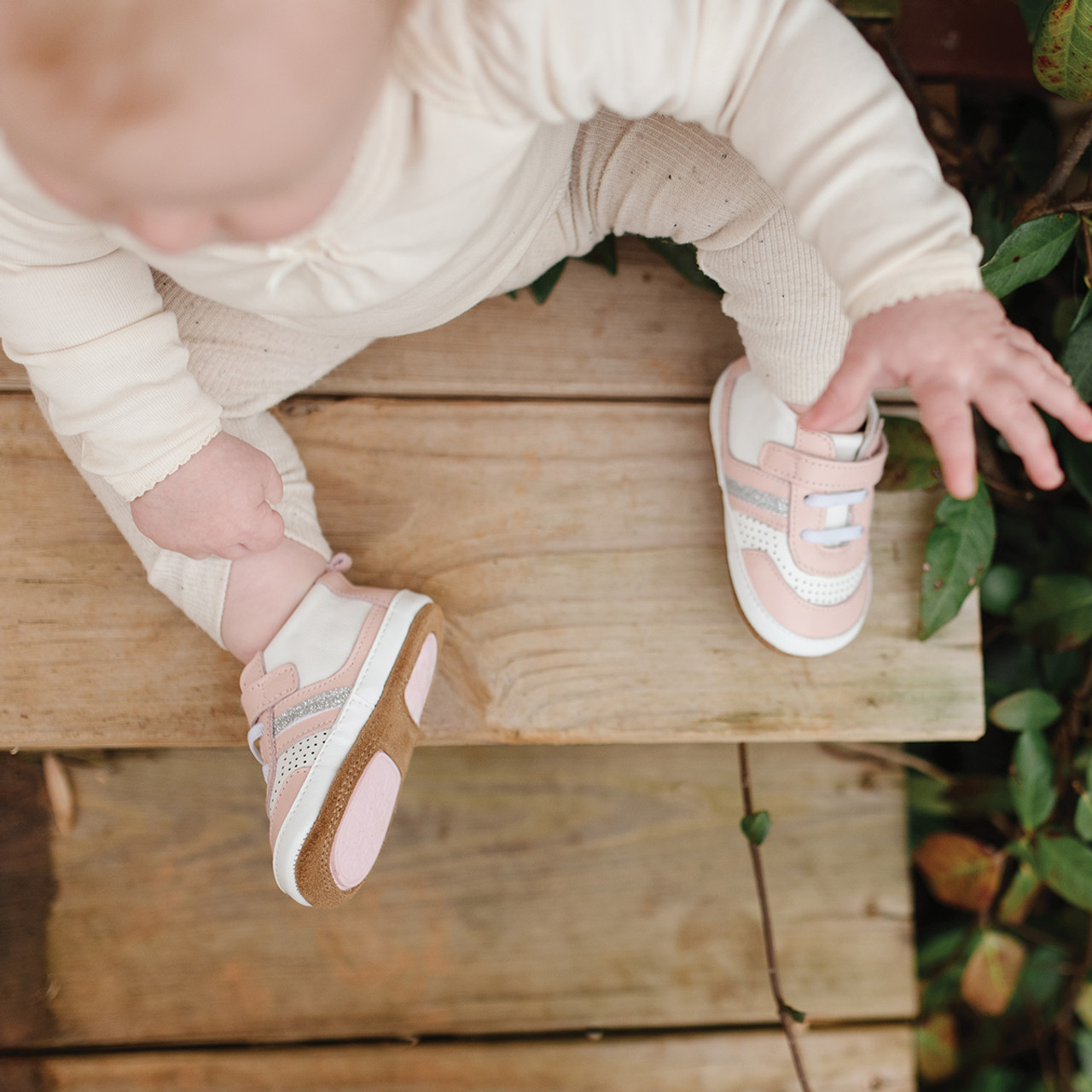 Girls Everyday Eliza First Kicks Pink Sneakers | Robeez