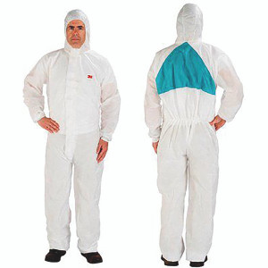 3M 4520 Protective Coverall White/Green M 3M 4520 Protective Coverall White/Green M