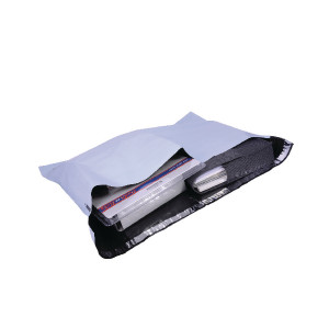 PB11126 GoSecure Envelope Lightweight Polythene 440x320mm Opaque Pack 100 PB11126