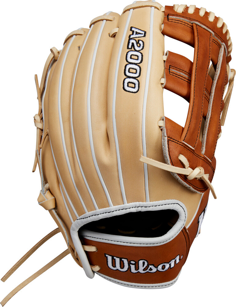 12 Inch Wilson Winter 2024 A2000 Women's Infield Fastpitch