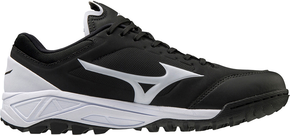 Mizuno Dominant 3 Women's All-Surface Turf Shoe 320619
