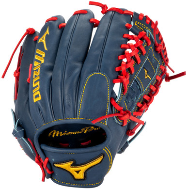 mizuno-pro-mike-soroka-player-