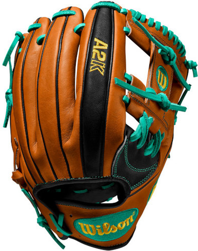 What Pros Wear: Matt Chapman's Wilson A2K MC26 Glove - What Pros Wear