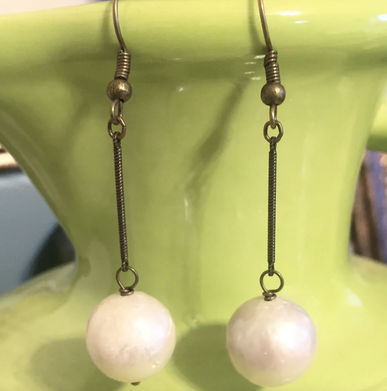 Twigs Jewels- Pearl Drop Earrings