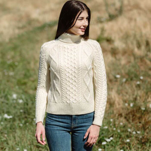 ML150 Cable Knit Turtle Neck Sweater White SAOL Knitwear