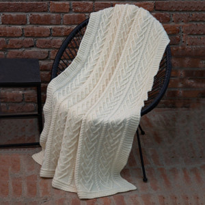 SAOL Natural Merino Wool Heart Throw MT121-100-OS saolknitwear.com