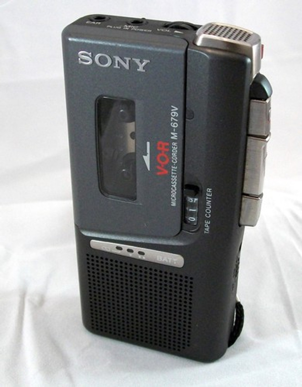 Sony M-679V Micro cassette Handheld Voice Recorder