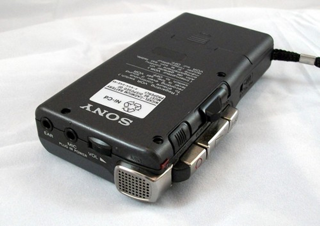 Sony M-679V Micro cassette Handheld Voice Recorder