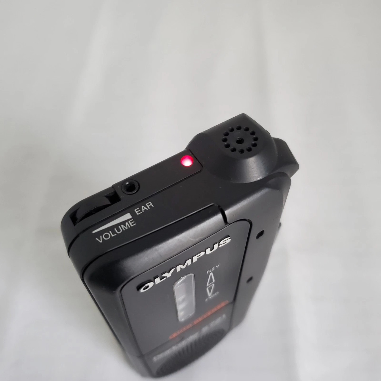 Olympus Pearlcorder S721 Handheld Micro Cassette Voice Recorder