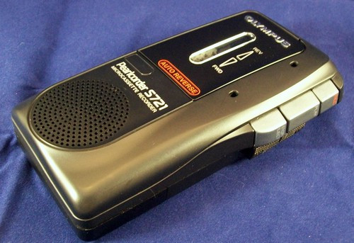 Olympus Pearlcorder S721 Handheld Micro Cassette Voice Recorder