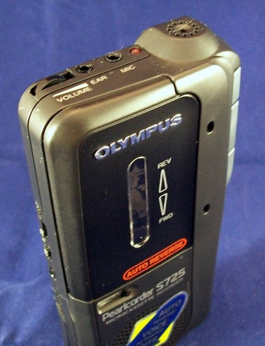 Olympus Pearlcorder S725 Handheld Microcassette Voice Recorder