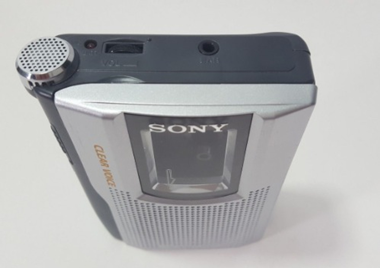 Sony TCM-150 Standard Cassette Voice Recorder microphone