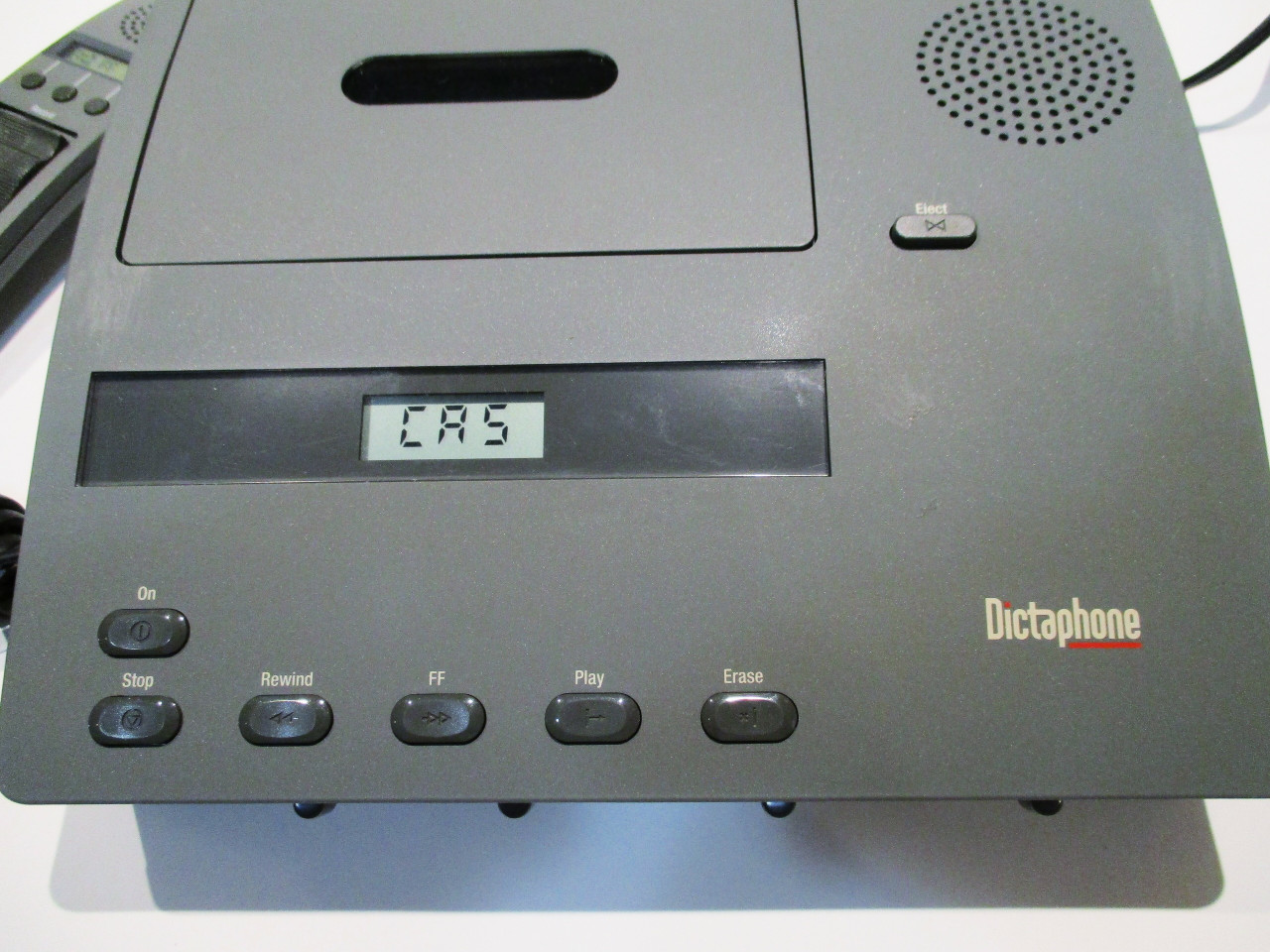 Dictaphone 2740 Standard Cassette Dictation Machine with Microphone