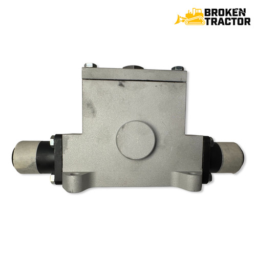 Case Dozer Winch Control Valve | Broken Tractor | D37655, D8