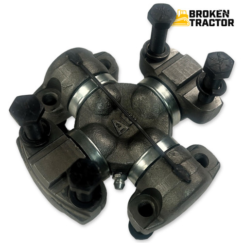 ユ Case Dozer Driveshaft U-Joint | Broken Tractor | L36152