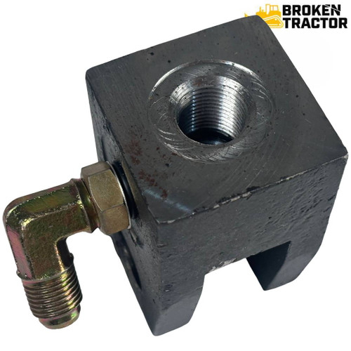 Steering Cylinder Clevis | Broken Tractor | 3125306R1