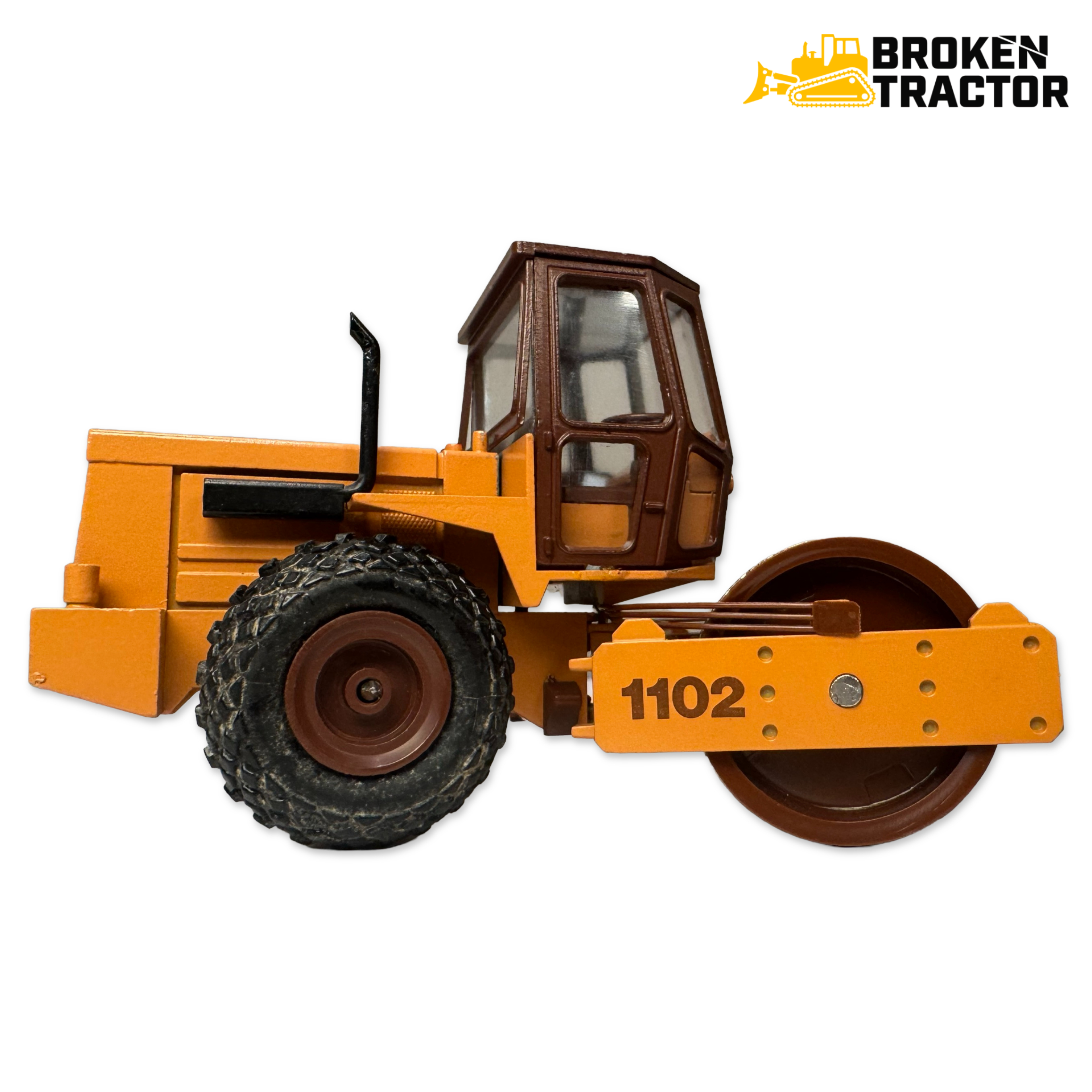 Case Vibromax 1102 Roller