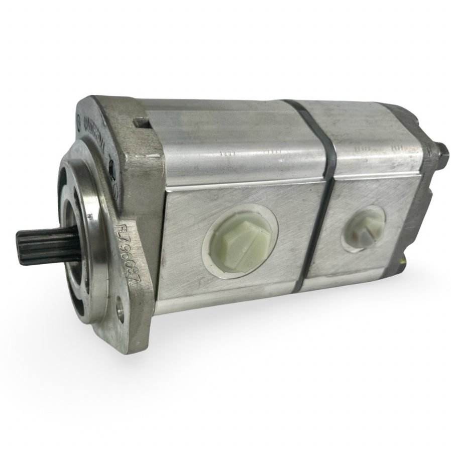 Case Backhoe Hydraulic Pump and Coupler Broken Tractor