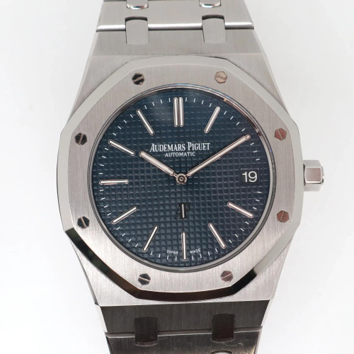 1st image of Audemars Piguet Audemars Piguet Royal Oak Wristwatch, PreOwned condition