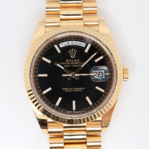 Rolex Day-Date President 40MM 18K Gold Black Diagonal-Motif Mens Watch 228238