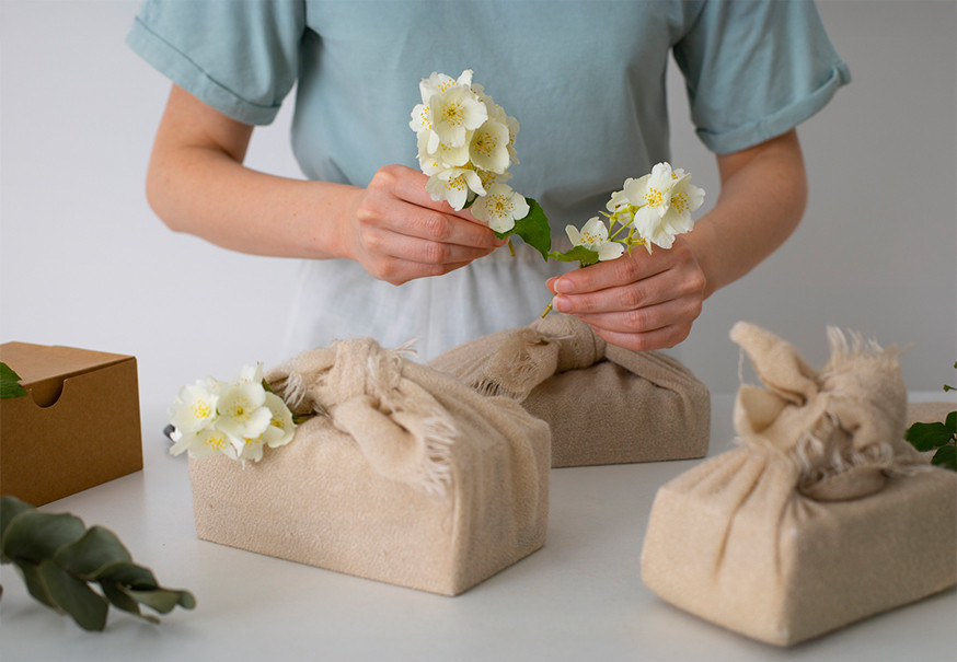 Handmade & Eco-Friendly Gifts