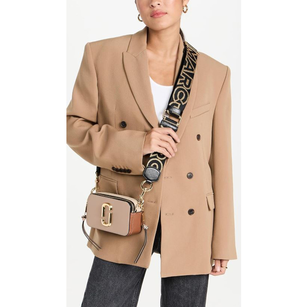 Marc Jacobs 2S3HCR500H03033 関税送料込 Marc Jacobs Women's The Snapshot Bag, Cement/Multi