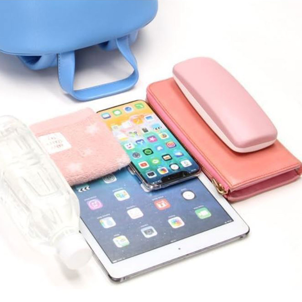 Michael Kors Backpack and Smartphone Wallet Bundle Michael Kors Outlet offers $149 bag and wallet bundles  main image 4