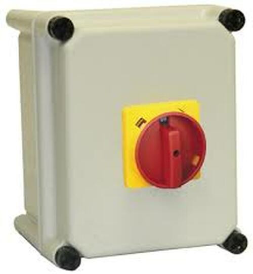 Sprecher & Schuh LA7-32-1753-CN 32A 3-Pole Type 1/3/12/4 Enclosed Motor Disconnect Switch