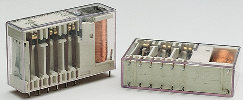 Altech 56.OA12.1124C Safety Relay OA 5612