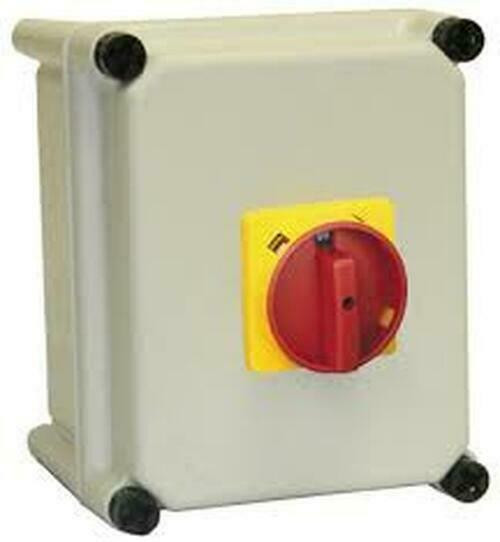 Sprecher & Schuh LA7-16-1756-CN-PL11-PE 16A 6-Pole Type 1/3/12/4 Enclosed Motor Disconnect Switch