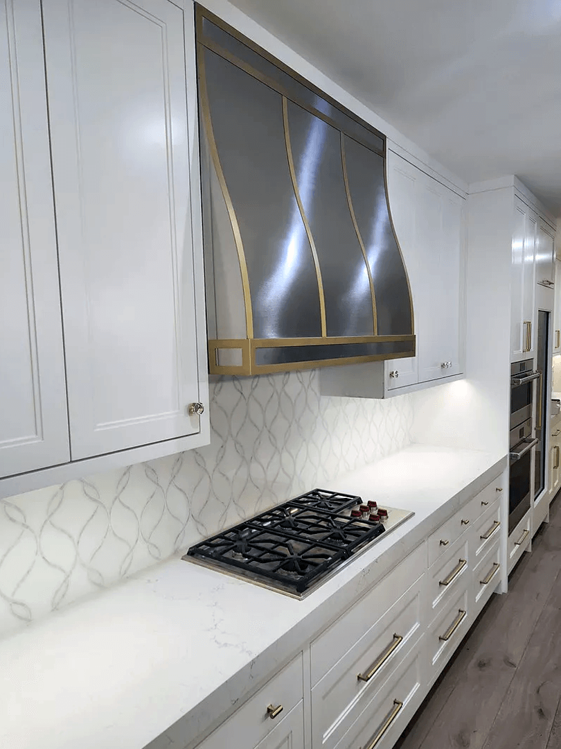 Carlsbad Custom Hood Stainless Natural Brass Straps Background