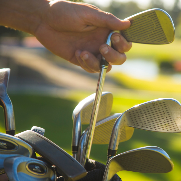 Golf Irons Buyer's Guide