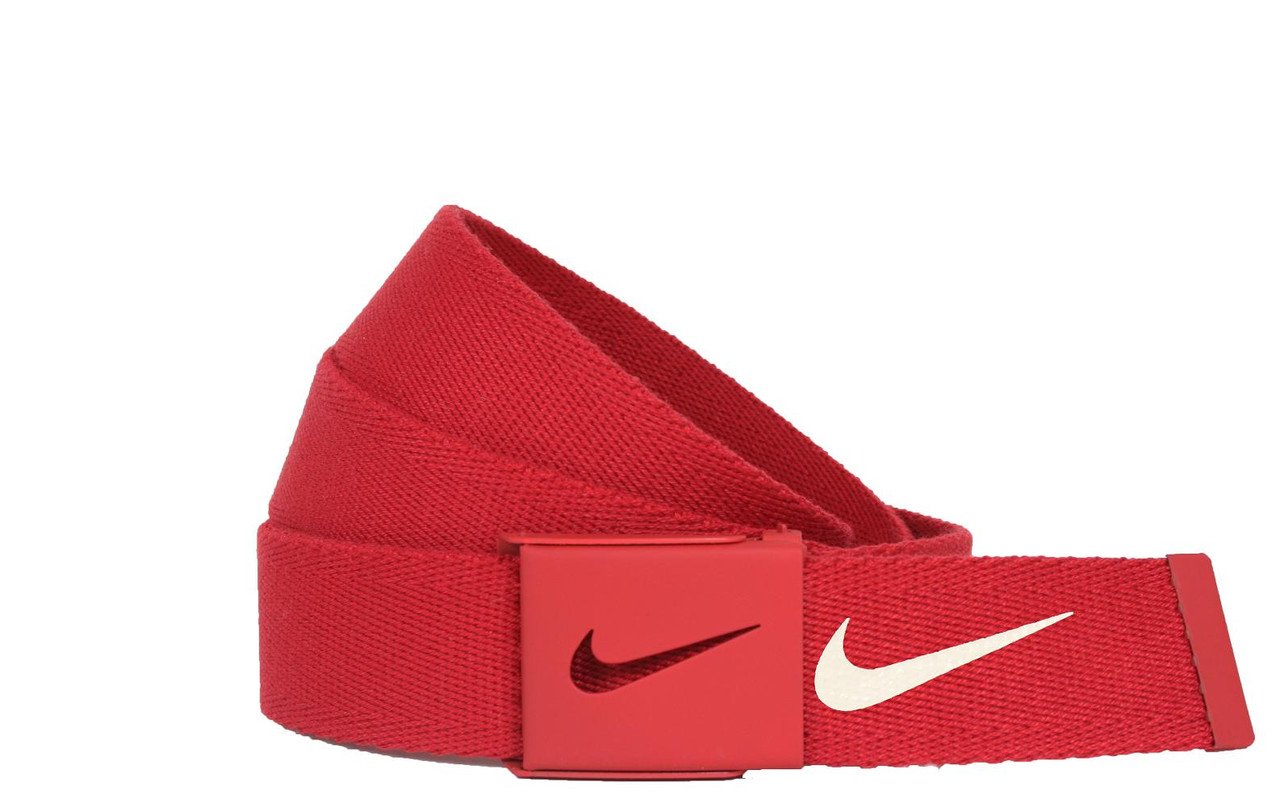 nike tech essentials single web