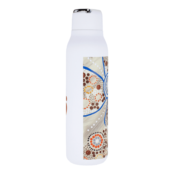 A drink bottle in white with a decorative design featuring earthy tones and a metal loop, capacity 600ml.